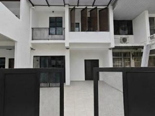 Newly Renovated Double Storey Terrace Taman Riang