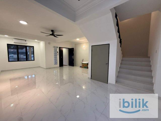 Newly Renovated Double Storey @ Mutiara Bukit Raja, Klang