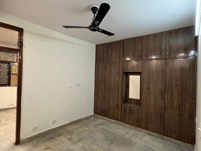 Newly Renovated Floor Available For Rent In Kalkaji Area Waking Distance From Nehru Enclave Metro Station Area 2 Bedroom 1000 Sq. Ft. Builder Floor in Kalkaji Delhi Listing ID: #10352