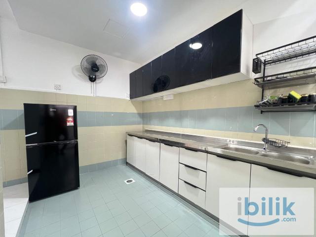 Newly Renovated Fully Furnished Bedroom at Bukit OUG Condo, Bukit Jalil Awan Besar LRT Station