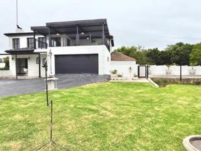 newly renovated home with dam views.