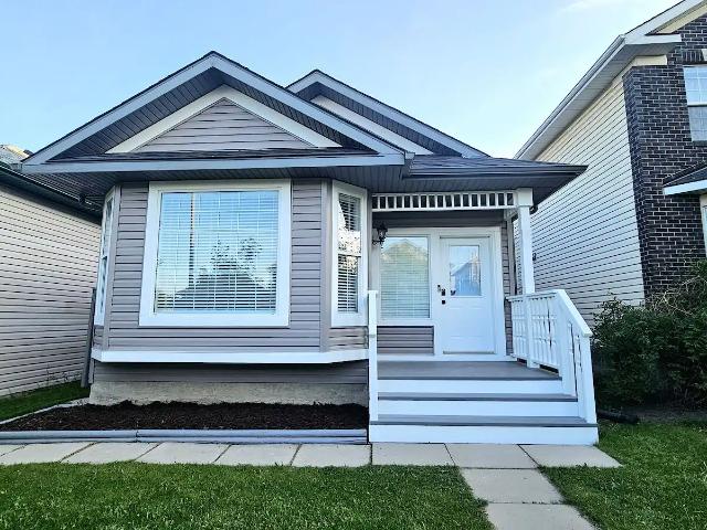 Newly Renovated Main Floor – 3 Bed, 1 Bath – Country Hills NW