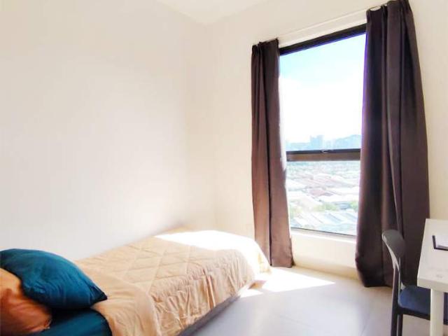 Newly Renovated Premium Single Room at Enesta Kepong ✨