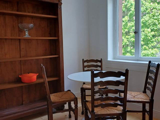 Newly renovated two storey apartment in Frankfurt's Holzhausen neighborhood, Frankfurt Amsterdam Apartments for Rent