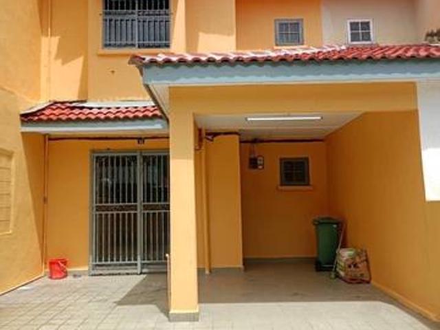 NEWLY REFUBISHED 2 Storey Taman Desa 1 Bandar Country Homes Rawang