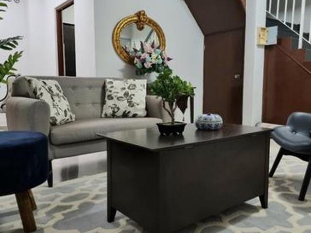 Newly Refurbish Duplex Condo in OUG