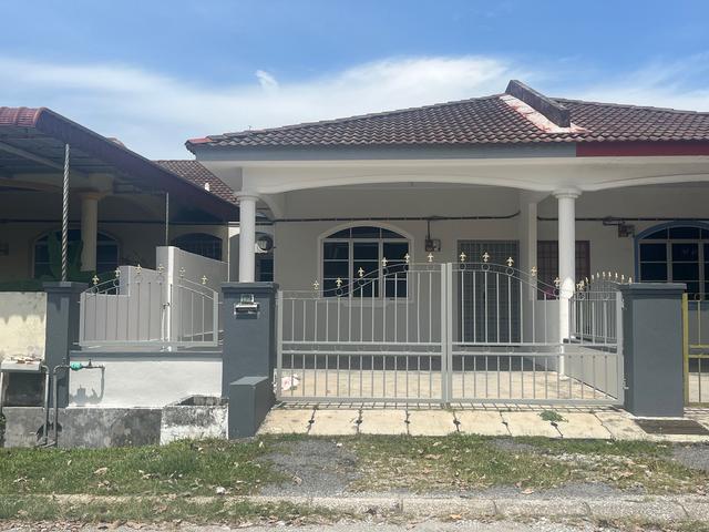 Newly refurbished 1 sty house at Bdr Pengkalan Indah Ipoh