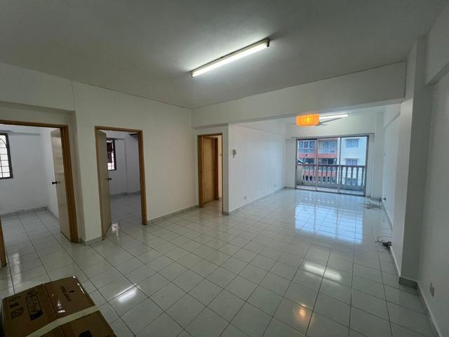 Newly Refurbished Whole Unit for Rent Plaza Indah Kajang