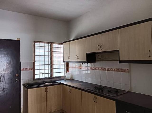 Newly Refurbished Freehold 2 Storey Terrace in Kota Kemuning