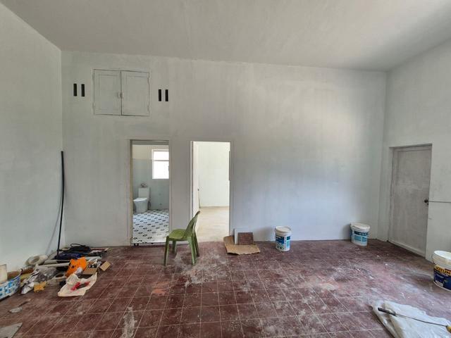 Newly Refurbished Spacious Bungalow Big Land Space