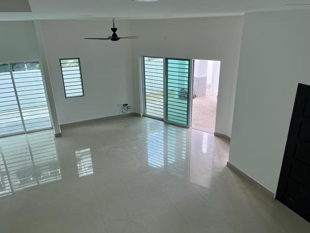Newly Repaint n Refurbish Bandar Country Height Kajang Link Bungalow