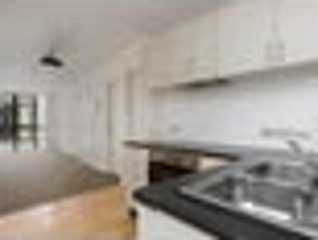 Newmarket, 2 bedrooms, $600 pw