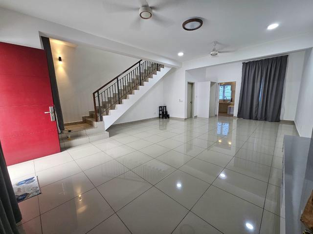 NEWMURAH 2 storey Bdr Rimbayu Fauna Starling Telok Panglima Garang