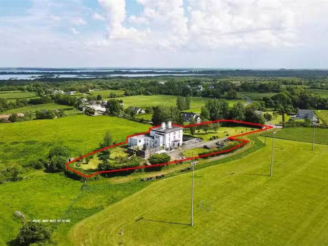Newpark House Hotel, Kiltoom, County Roscommon