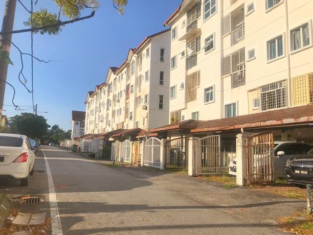 Next to MINES Duplex Townhouse at Taman Sg Besi Indah Seri Kembangan