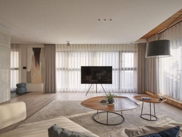 Next to MRT LRT Month 1400 23 Room 7 mins to Midvalley Airbnb