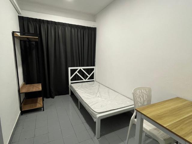 Next to MRT Single Room at Bandar Utama, Petaling Jaya