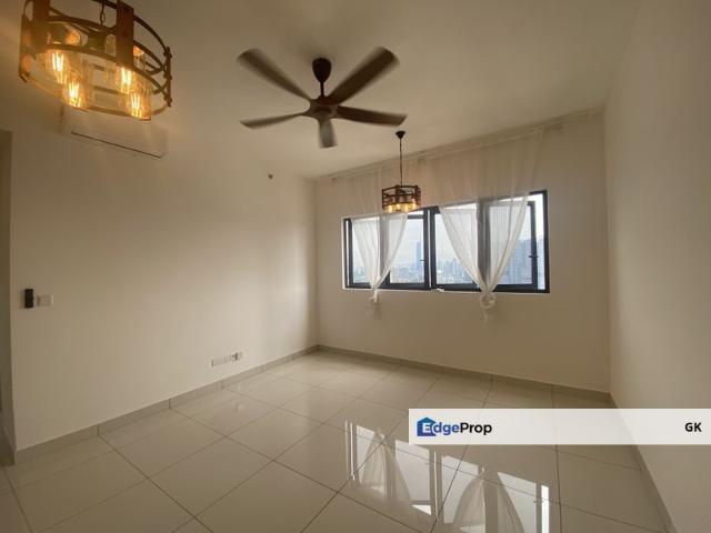 Nexus Taman Pertama