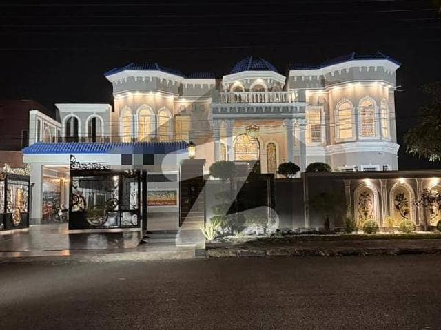 NFC Phase 1, Lahore 2 Kanal Ultra Luxury Mansion for Sale
