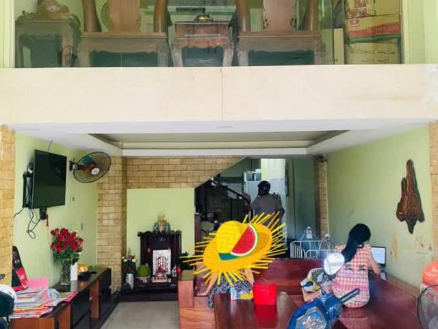 Định Cư Mỹ Gấp Bán Nhà Đất Thánh, Giáp Quận 10, 92m2, 5 Tầng, Dòng Tiền 30tr, Chỉ 17 Tỷ