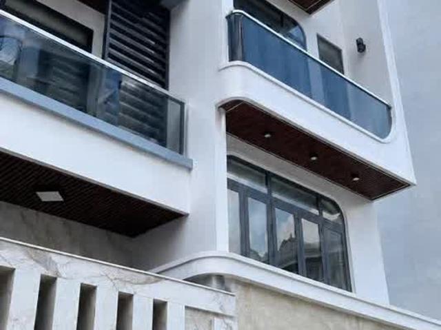Nhỉnh 7 Tỷ Có Ngay Nhà Đẹp Lung Linh Tại Đường Bình Thành, Bình Hưng Hoà B. Lh. 0826271