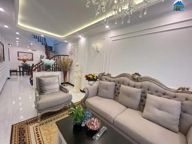 Nhỉnh 8 Tỷ Tại Phố Trạm, Có Căn Nào Tốt Hơn, 48m2, 6 Phòng Ngủ, Full Nội Thất, Lô Góc
