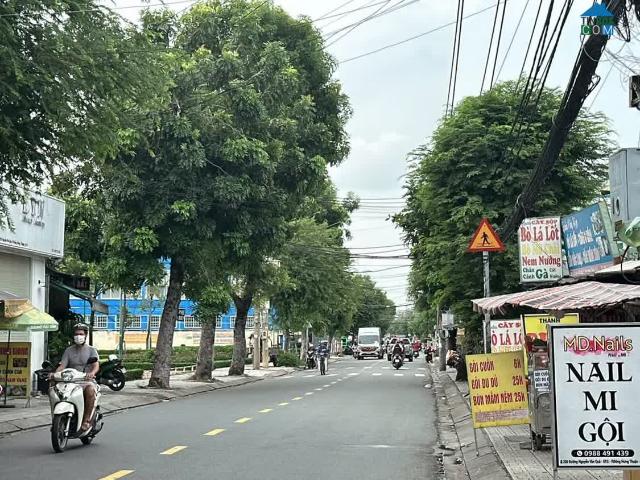 Nhỉnh 12 tỷ sở hữu MTKD sầm uất Nguyễn Văn Quá 100m2 ngang 4.1m 4 lầu gần chợ Cây Sộp