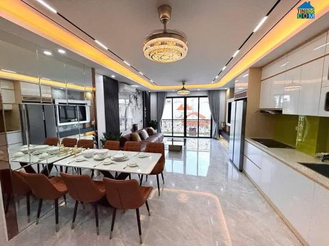 Nhỉnh 1X Tỷ Hoa Hậu 50M2 Trung Tâm Bồ Đề 6T Thang Máy, Gara 7 Chố, Ngõ Thông