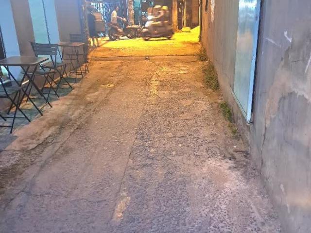 Nhỉnh 2 ty có căn nhà Quận 12 Sổ hồng riêng ngang 5m thoáng mát