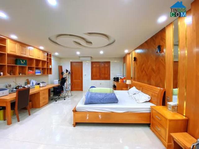 Nhỉnh 35 tỷ, Tòa Nhà Siêu Vip Đống Đa, Phố Thái Hà 118m x 6T x Mt 5.4m
