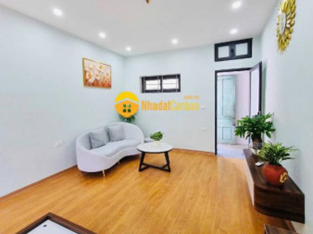 Nhỉnh tỷ có ngay căn hộthị trấn đông anhdt 40m²full nội thấtcó sân đỗ ô tô