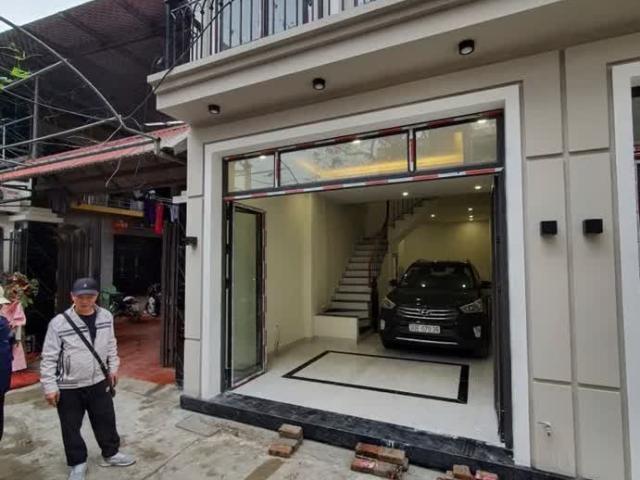 Nhà 3 Tầng Mới Xây Thụy Hà Bắc Hồng Sẵn Xách Valy Về Ở Tiện Ích Đầy Đủ Ô Tô Ngủ Trong Nhà Giá 4