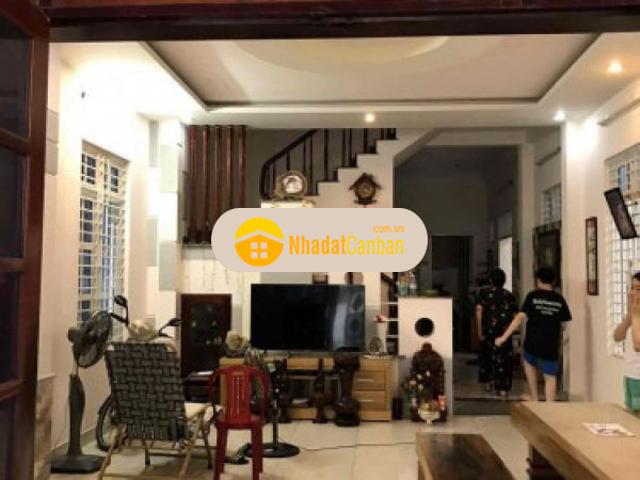 Nhà 3 tầng ng công trứ ngang 7m đẹp gần biển