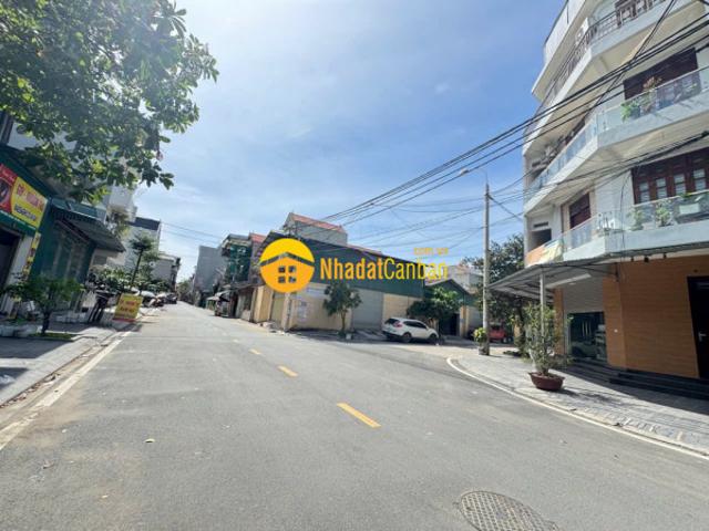 Nhà 3 tầng ô tô thông diện tích 76m² mt 6m việt hùng đông anh nhỉnh 5 tỷ