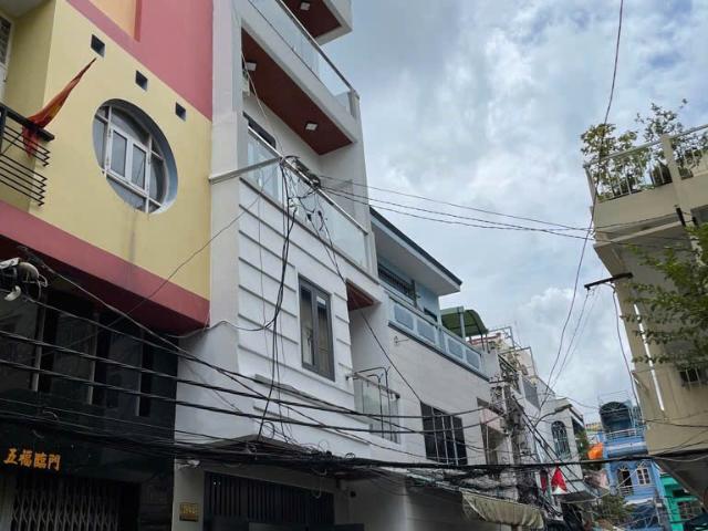 Nhà 3 tầng đẹp, Bình Trị Đông, Bình Tân