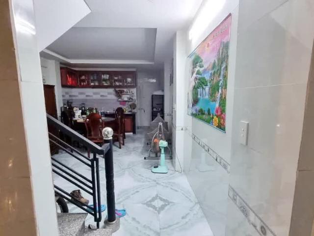 Nhà 3 tầng sát chợ Nhị Thiên Đường P5 Q8