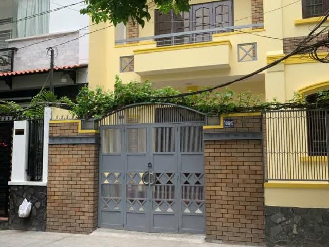 Nhà 3 tầng trung tâm Quận 3, hẻm ô tô Trần Quang Diệu, 101m2 diện tích hiếm
