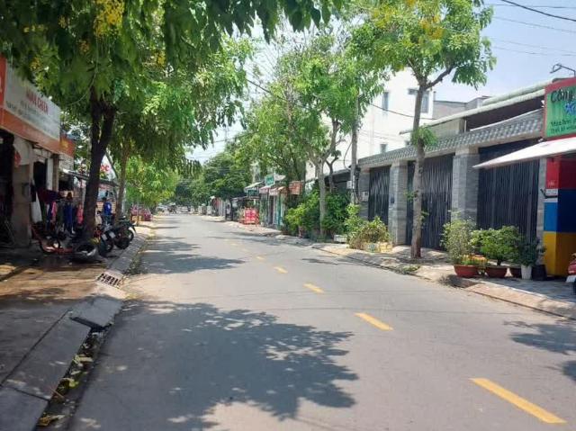 Nhà 3 Tầng 4.3x25 MT Khu Vip Hiệp Thành 13 – View Hồ, Gần TDTT Q12