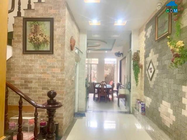 Nhà 3 Tầng 5X24M Ngay Quảng Trường Trung Tâm Hành Chính Dĩ An Sổ Hoàn Công Hơn 9tỷ