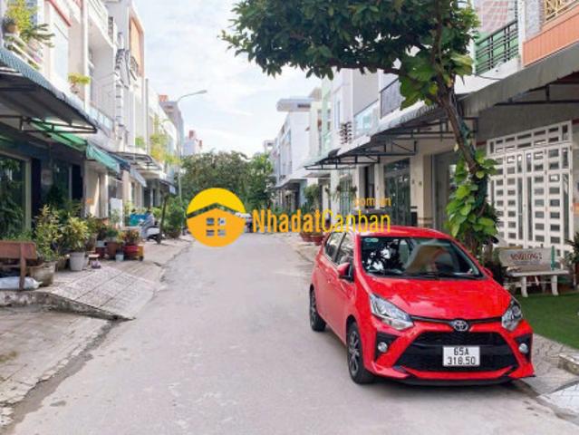 Nhà 1 trệt 1 lầu đường b5 kdc hưng phú, phường hưng phú, tp cần thơ