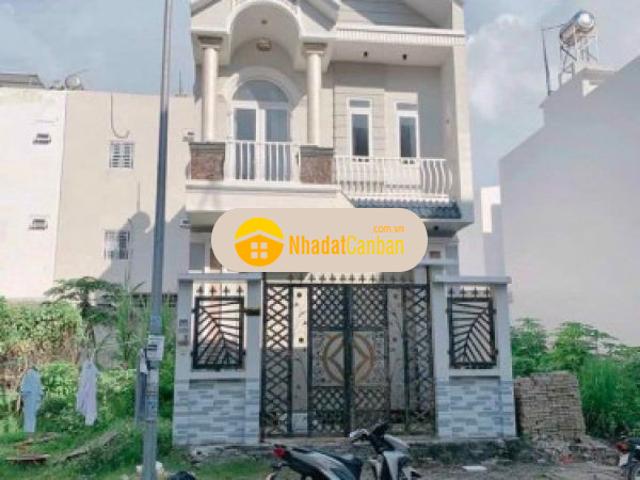 Nhà 1 trệt 1 lầu sổ riêng ở liền hoàng phan thái