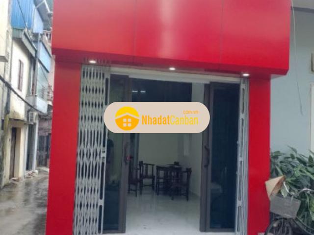 Nhà 1 mặt đường 1 mặt ngõ