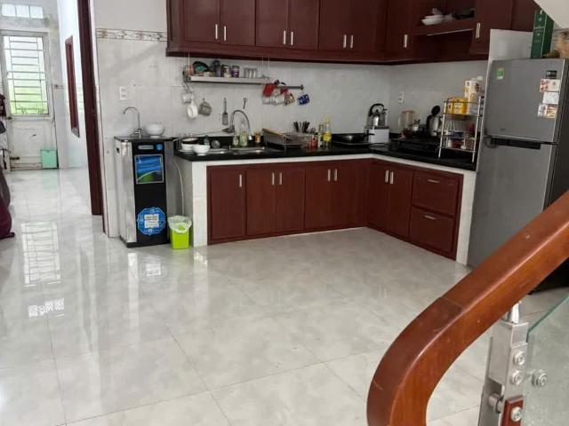 Nhà 2 Tầng Mới Mặt Tiền Sơn Trà Chỉ 7. X Tỏi DT Sấp Xỉ 100M2 4.5 X 21.3
