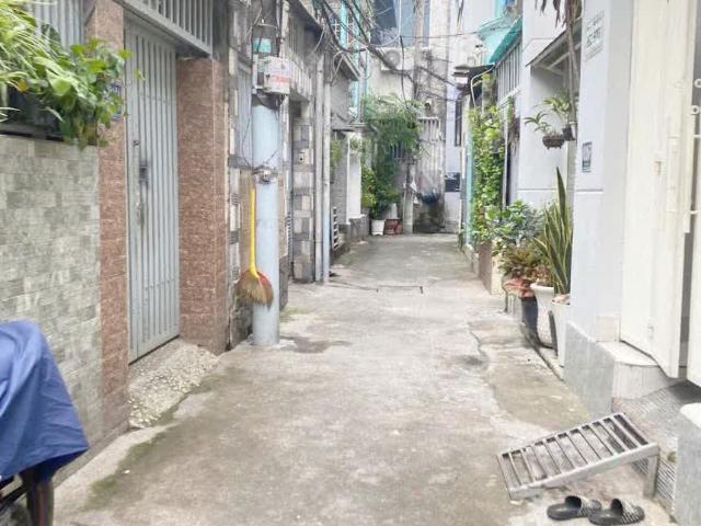 Nhà 2 tầng ở ngay, 28m2, Ngay QL13 Cầu Ông Dầu Hiệp Bình Phước Thủ đức