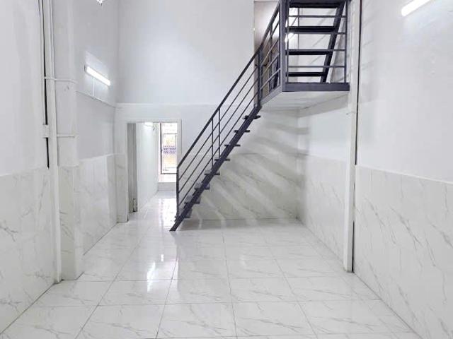 Nhà 2 tầng hẻm thông 1414 Phạm Thế Hiển P5Q8. Giá: 2.4 tỷ