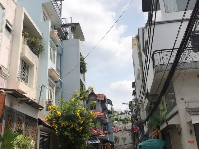Nhà 2 Tầng Đẹp, Đường Nguyễn Thị Tần Quận 8, Giá Tốt, LH: 0908074