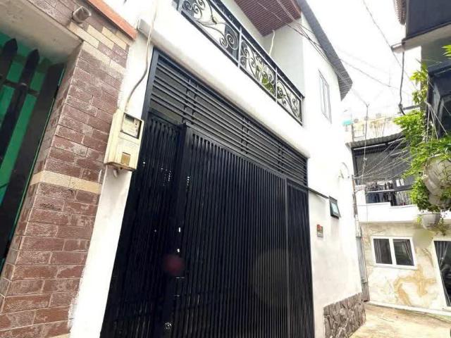 Nhà 2 Tầng Sát Khu Công Nghệ Cao Ngay Man Thiện Trung Tâm Phố Ẩm Thực. Thiết Kế Hiện Đại, Nhỉnh