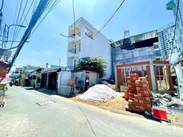 Nhà 2 tầng 84m2 Hẻm xe hơi 6m đường Quốc lộ 13 đối diện Vạn Phúc City Chỉ 8,6 tỷ