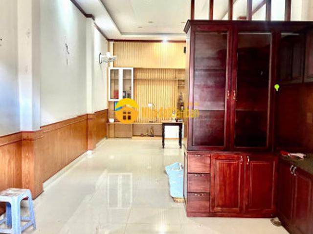 Nhà 2 mặt tiền đường nguyễn chí thanh đối diện ecocity chỉ 4.450 tỷ
