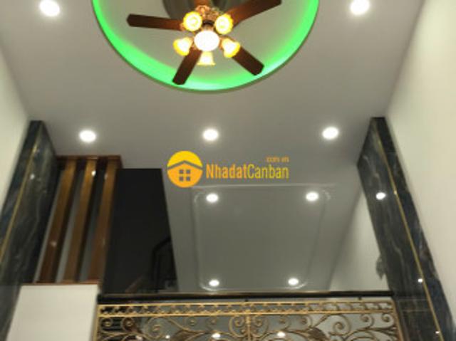 Nhà 4 tấm mới xây hẽm xe hơi 1 đường bình thành dt 4 x 19m 6.2 tỷ